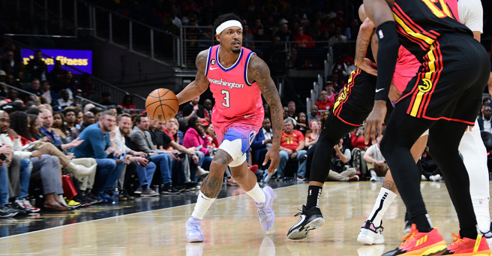  特雷杨三分绝杀老鹰主场加时险胜奇才