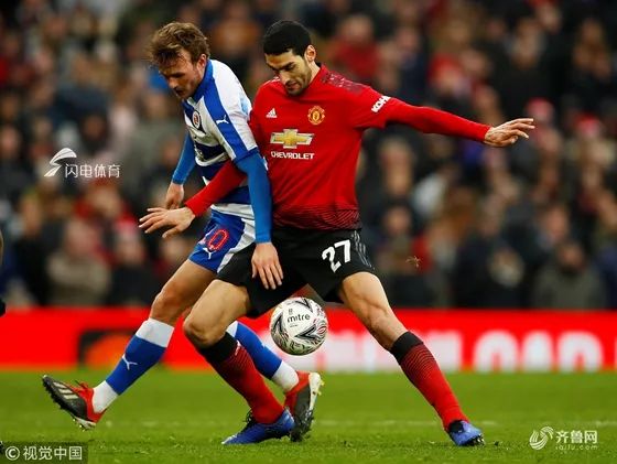 狗子28官方网站- 曼联官宣签下巴西国脚，中场实力大幅提升  